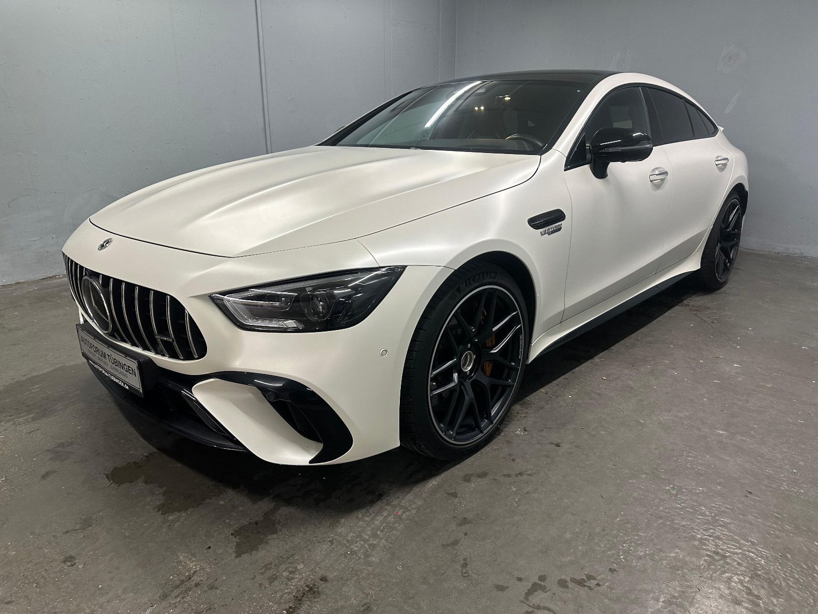 Fahrzeugabbildung Mercedes-Benz GT 63 S E PERFORMANCE 4M *KERAMIK*PERFORM.-SITZE