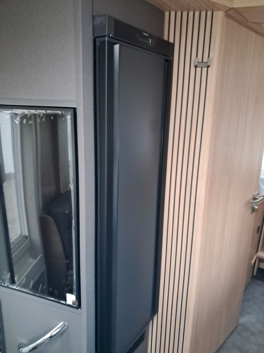 Fahrzeugabbildung Malibu I 450 RB LE comfort Navigation, RFK, TV