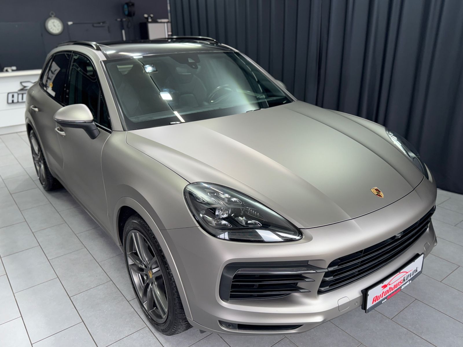 Fahrzeugabbildung Porsche Cayenne S|FACELIFT|PANO|18-WEGE|BOSE|MATRIX|