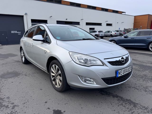 Opel J Sports Tourer 1-Hand 121KW  TÜV 05/2025