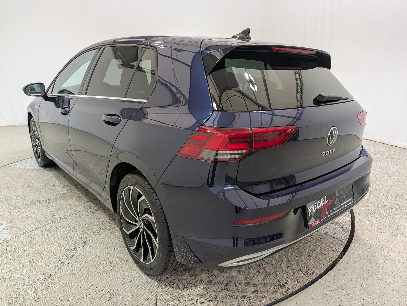 Volkswagen Golf 1.5 TSI Style LED Navi Massage ACC RFK, миниатюра 5