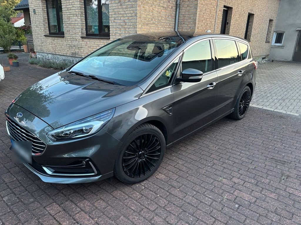 Image of Ford S-Max