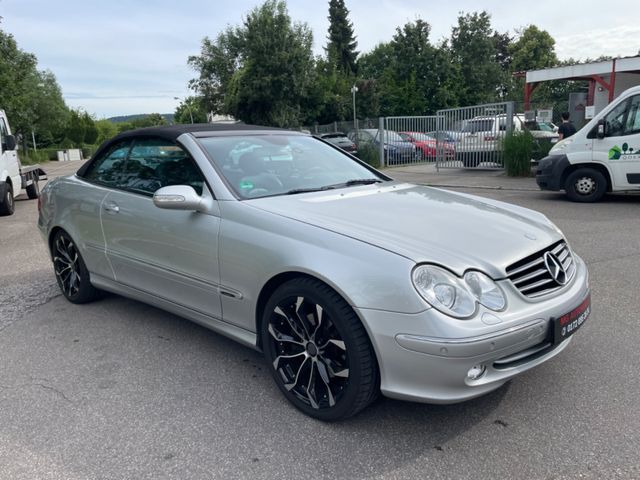 Mercedes-Benz CLK 320 Cabrio Avantgarde *Leder Navi*Xenon