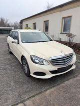 Mercedes-Benz Mercedes Benz S212 Mopf Taxi 200CDI 136PS ... - Mercedes-Benz 200: Kombi, B