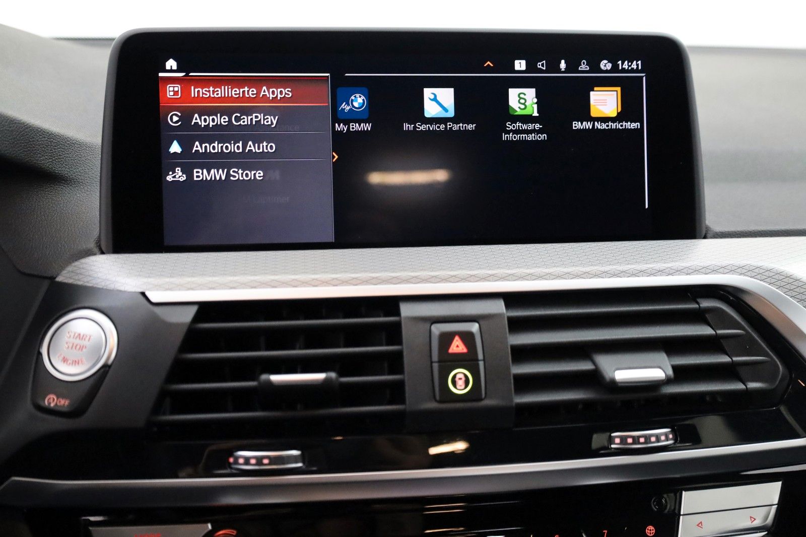 Fahrzeugabbildung BMW X3 30d xDrive M Sport Leder,Navi,LED,Akustikglas