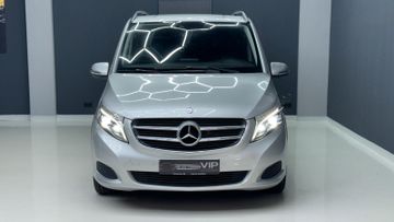 Mercedes V 250 - 1