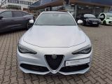 Alfa Romeo Giulia 2.2 Diesel AT8-Q4 Ti - Alfa Romeo Giulia aus 2023