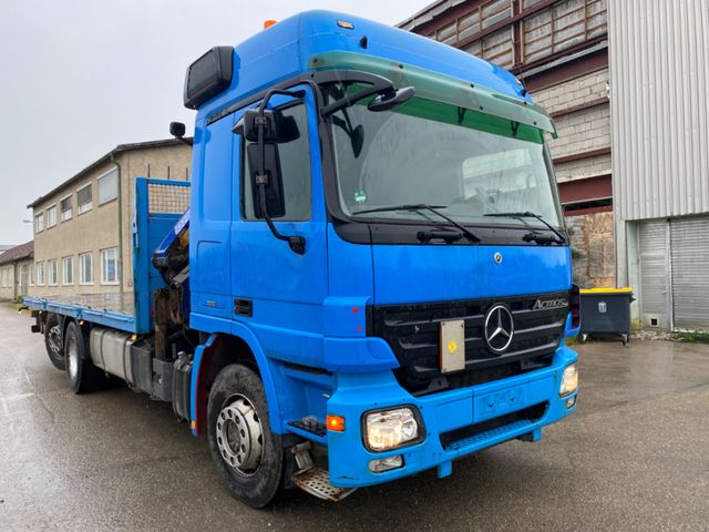 Mercedes-Benz 2536 6x2 +HMF Kran+ Funk Euro 5 Lenk Achse