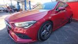 Mercedes-Benz CLA 200 Shooting Brake AMG Line
