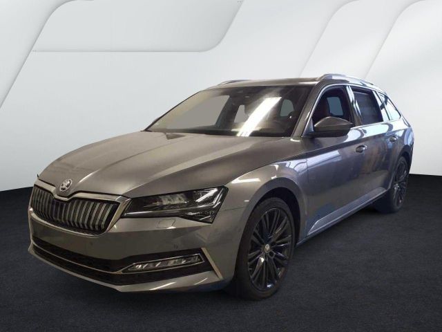 Skoda Superb L&K iV STANDHZ MATRIX PANO AHK LEDER DCC