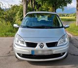 Renault Scenic Avantage 1.6 16V Avantage - Renault Scenic mit Benzin-Antrieb: Kleinbus, Automatik, 1.6