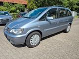 Opel Zafira 1.8 16V Elegance - Opel Zafira Elegance mit Benzin-Antrieb