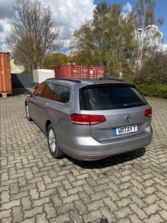 Image of Volkswagen Passat Variant