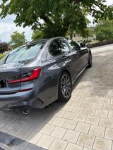 BMW 320i M Sportpaket | EZ 11/2020 | 50.000 km | - BMW 320 in Bonn