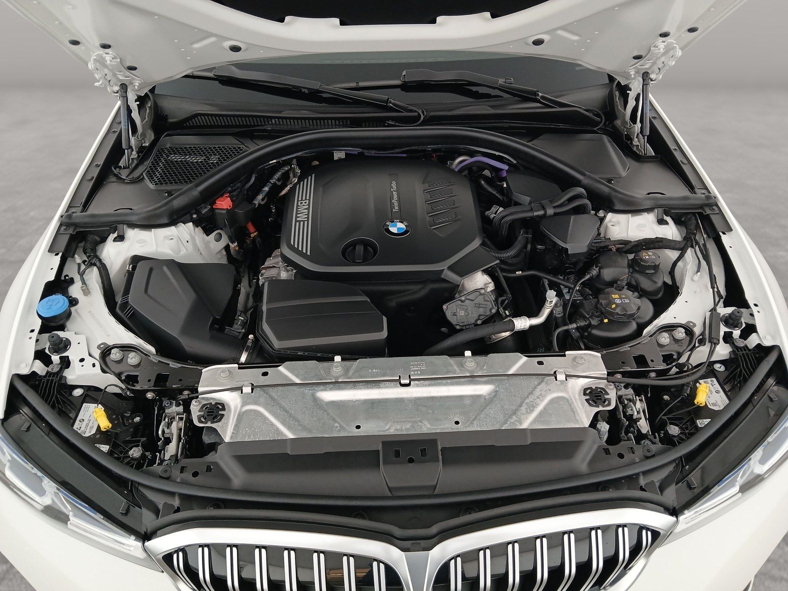 BMW 320 - Bild 14