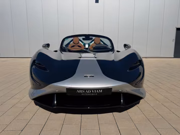صورة 1 لـ 2022 Mclaren ELVA