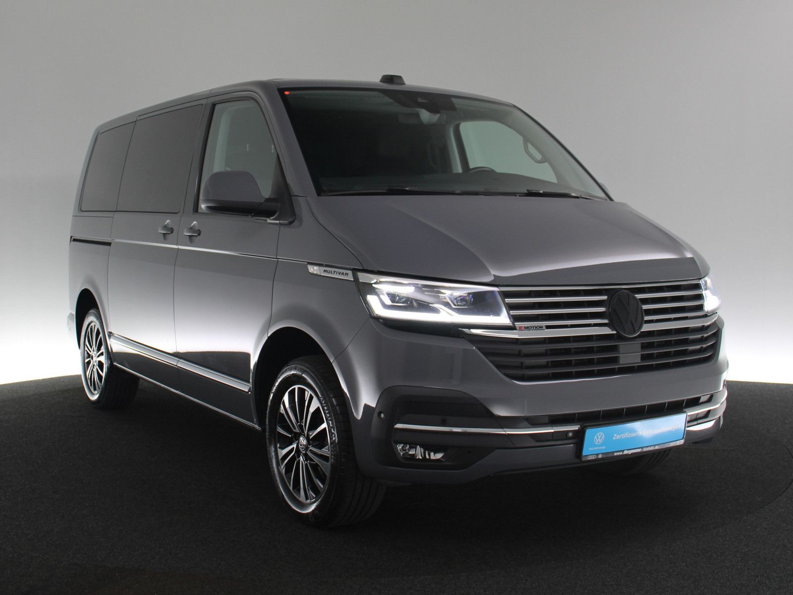 Volkswagen T6.1 Transporter Multivan 2.0 TDI Generation Six imagem 3