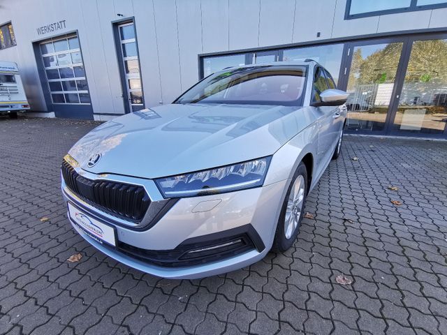 Skoda Octavia FIRST EDITION Combi Ambi NAVI LED VIRT