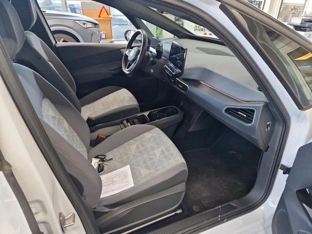 Fahrzeugabbildung Volkswagen ID.3 Pro Navi SitzHz 19"Alu Wärmepumpe LenkHz