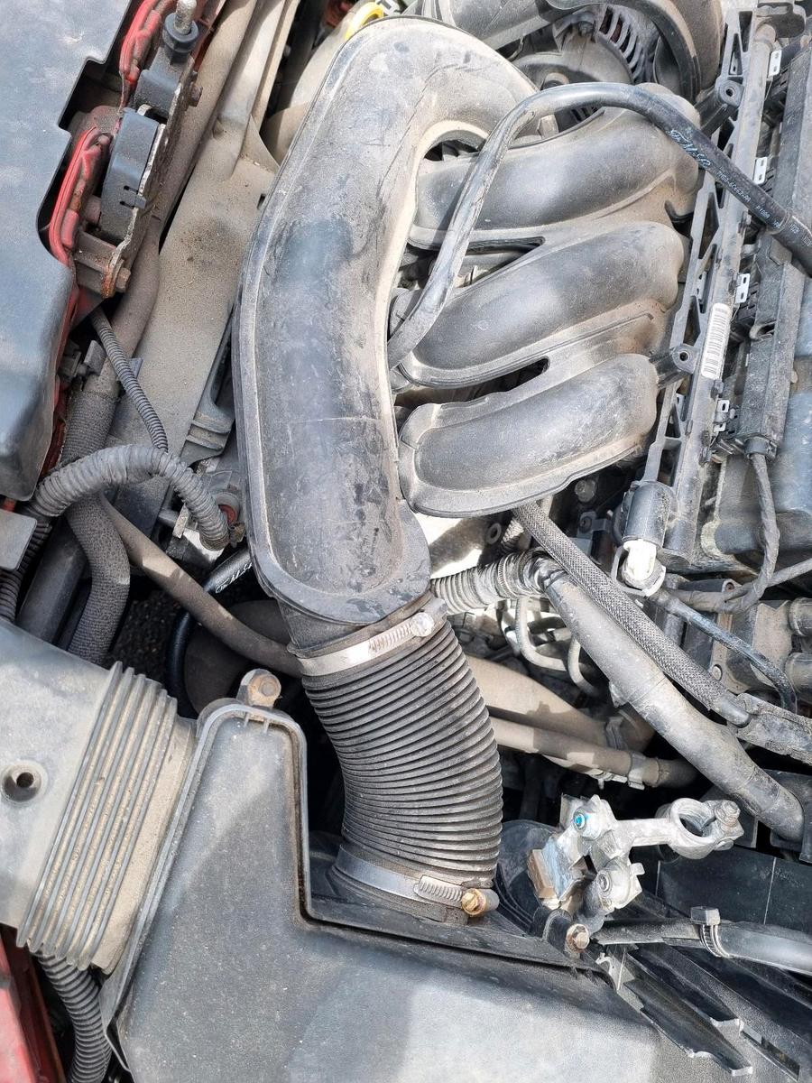 Ford Focus 2007 — engine