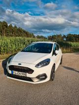 Ford Fiesta 1,5 EcoBoost ST mit Leder-Exklusiv-Pa... - Ford Fiesta Gebrauchtwagen in Nürnberg