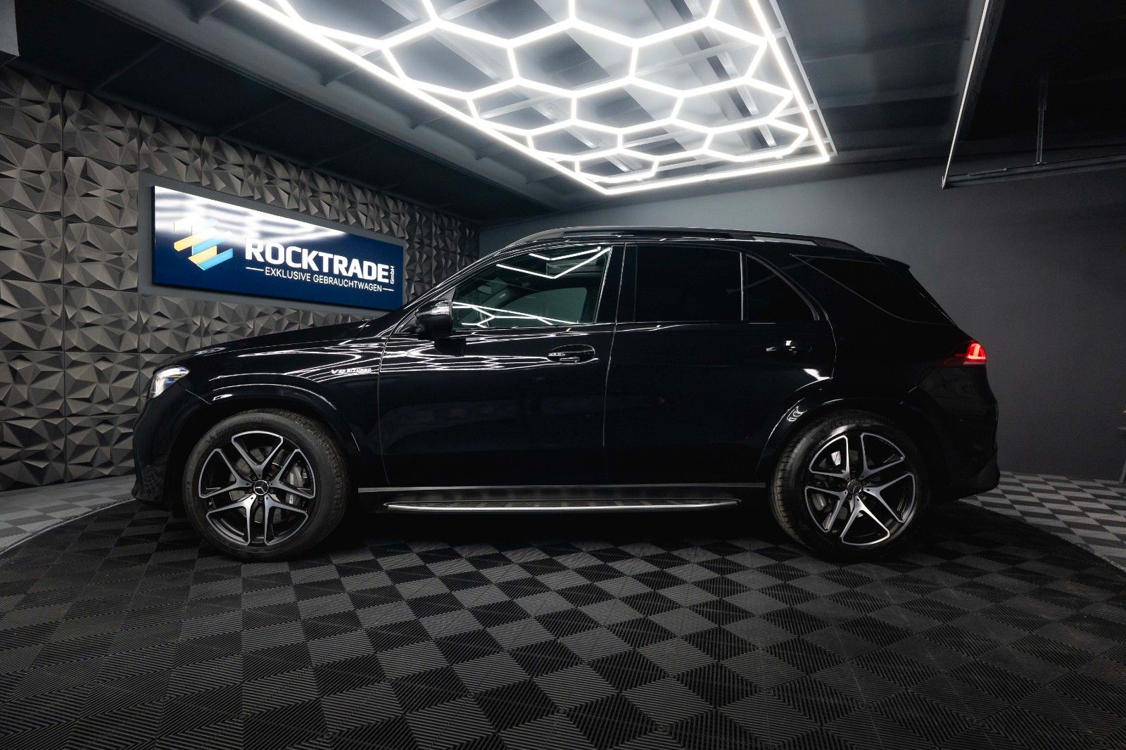 Fahrzeugabbildung Mercedes-Benz GLE 63 AMG 4Matic+ Night Paket *ACC*Pano*HU*360*