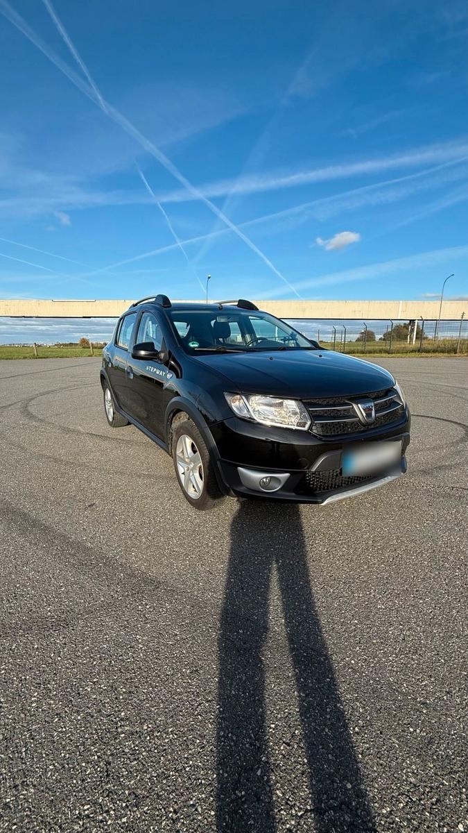 Dacia Sandero 2015 — авто для ЗСУ з Європи