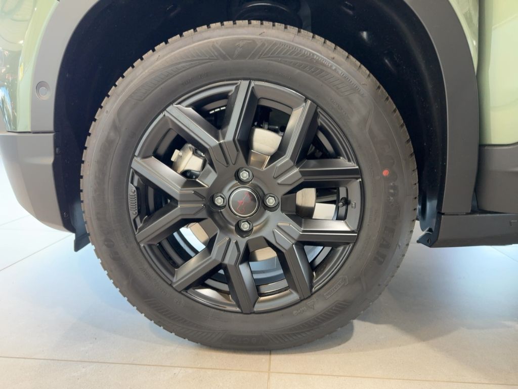 Fahrzeugabbildung Jeep Avenger 4xe Overland MATRIX NAVI 360-GRAD WINTER
