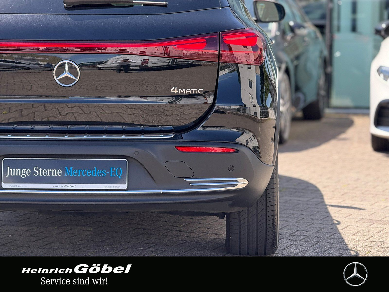 Fahrzeugabbildung Mercedes-Benz EQA 300 4Matic 360°KAMERA*AMBIENTE*LED*elek.HECK
