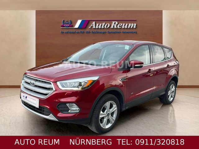 Ford Kuga Titanium Xenon Tempomat Navi Automatik PDC