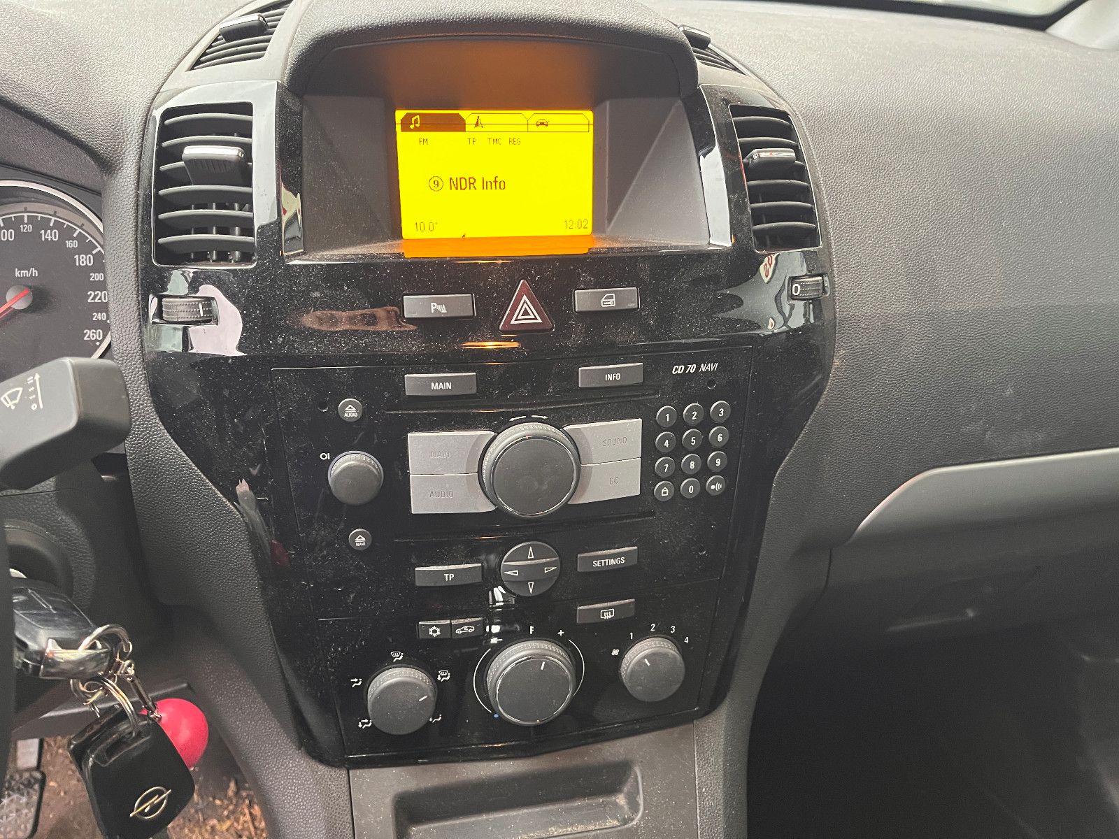 Fahrzeugabbildung Opel Zafira B Design Edition