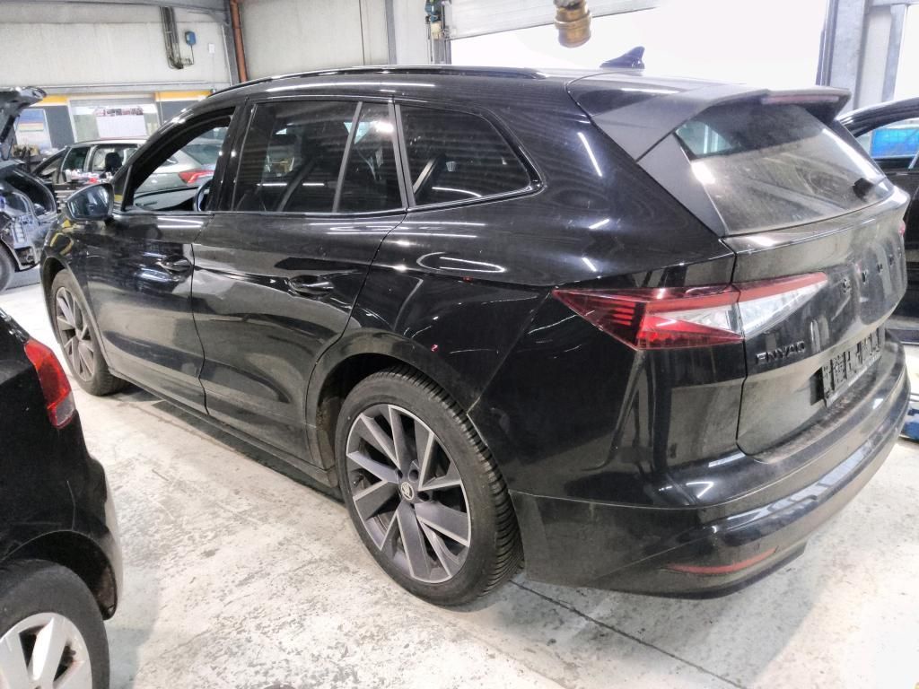 Skoda Enyaq 80x Sportline Matrix Navi AHK 360°Wärmepum imagem 3