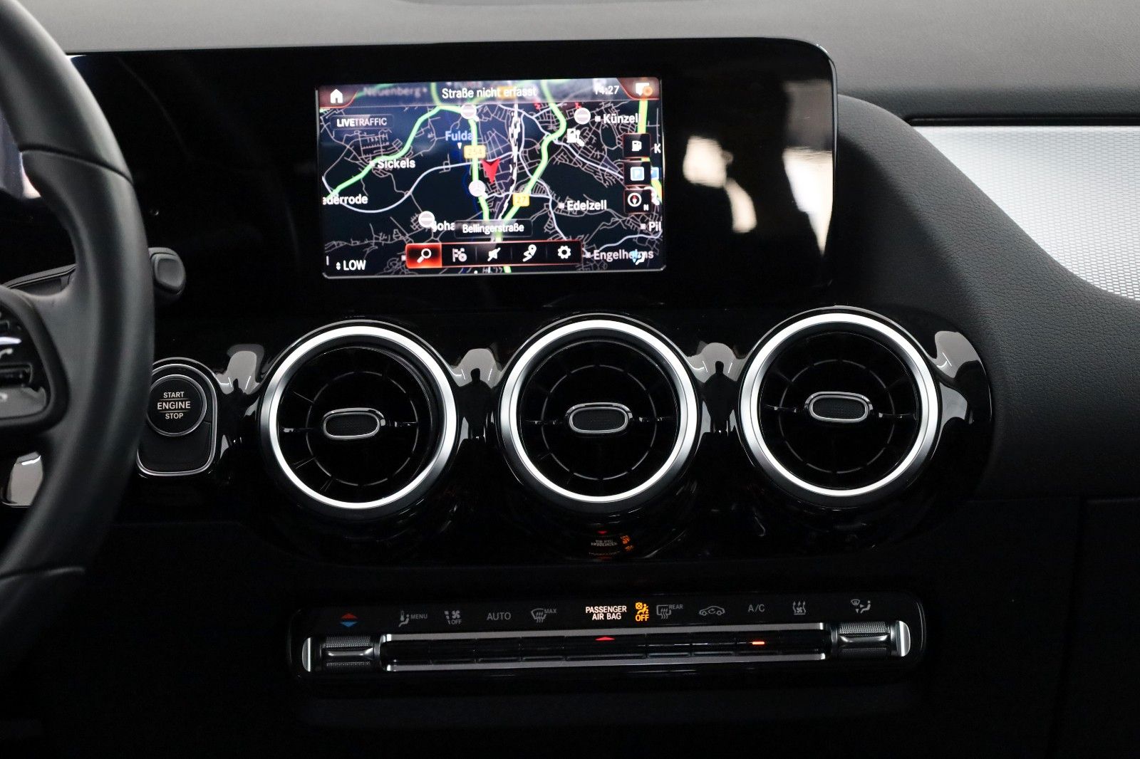 Fahrzeugabbildung Mercedes-Benz GLA 250 e Style,TLeder,Navi,LED,Kamer,CarPlay+WR