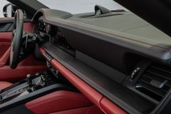 PORSCHE 992 Carrera 4 GTS Cab I Sitzbelüftung I APPROVED