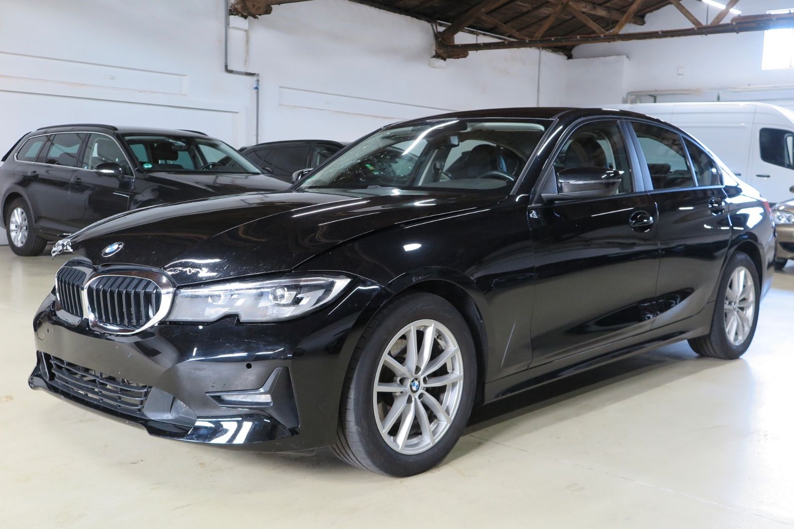 BMW 320 