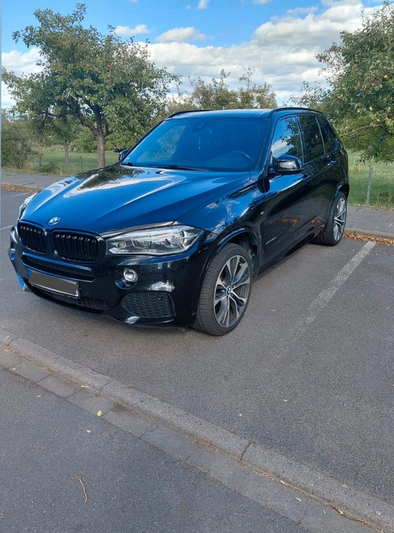 Image of BMW X5