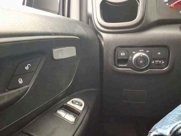 Fahrzeugabbildung Mercedes-Benz Vito 116 CDI Extral 9G Klima Kamera SHZ