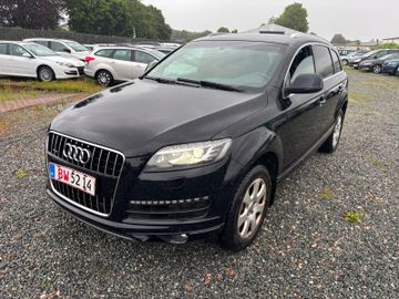 Audi Q7 - 1