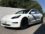 Tesla Model 3 RWD AHK Wärmepumpe Ryzen - Tesla Model 3 in Düsseldorf
