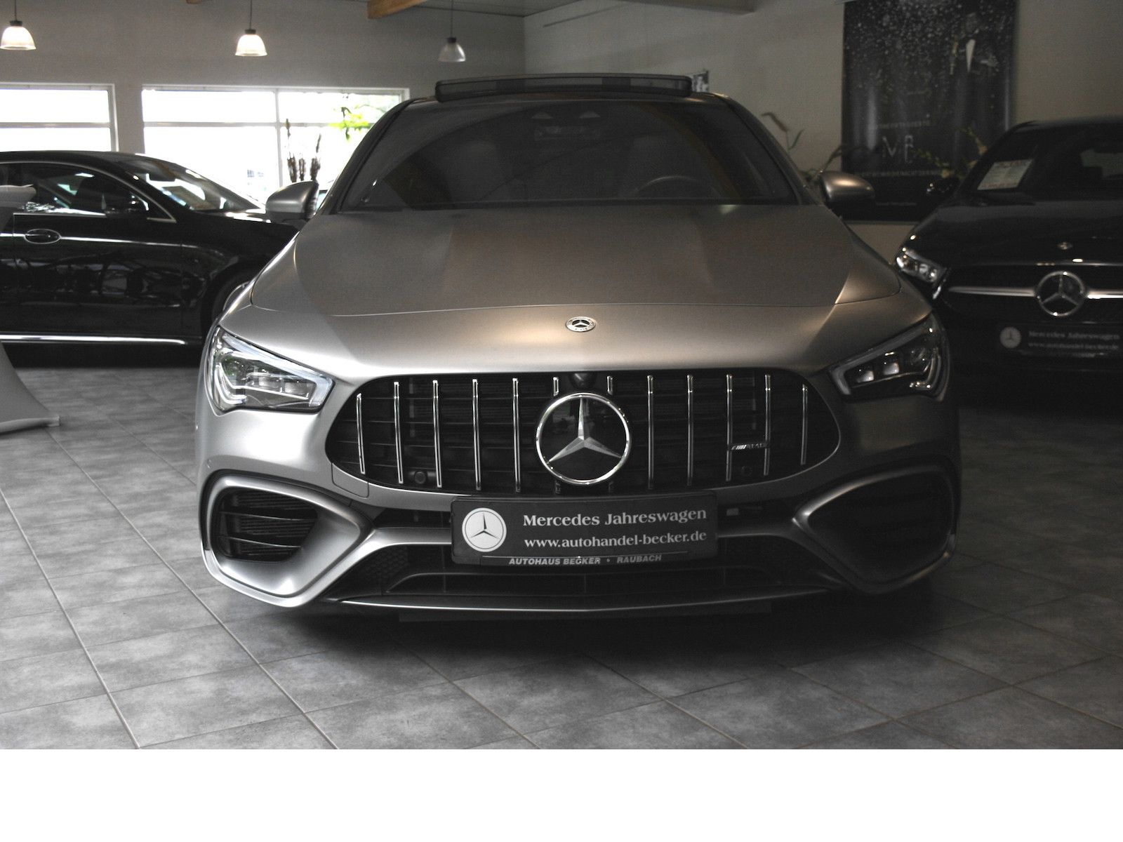 Fahrzeugabbildung Mercedes-Benz CLA 45 AMG 4M+SB *Distronic*19*Leder*Sound*360°