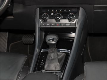 Skoda Karoq Style 4x4 DSG StandHeizung Navi