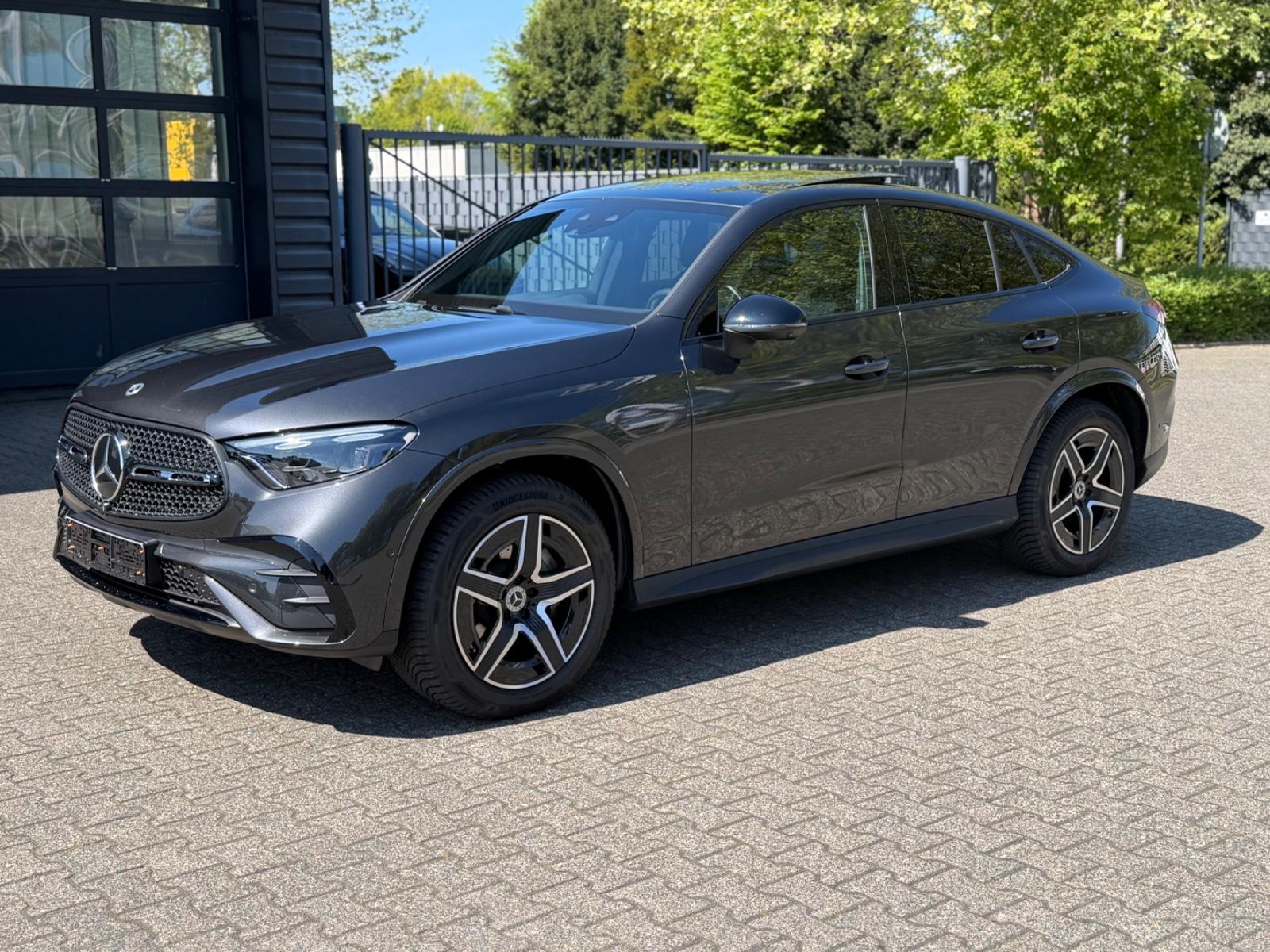 Mercedes-Benz GLC 220d 4Matic Coupe AMG PANO DIGITAL LIGHT 360