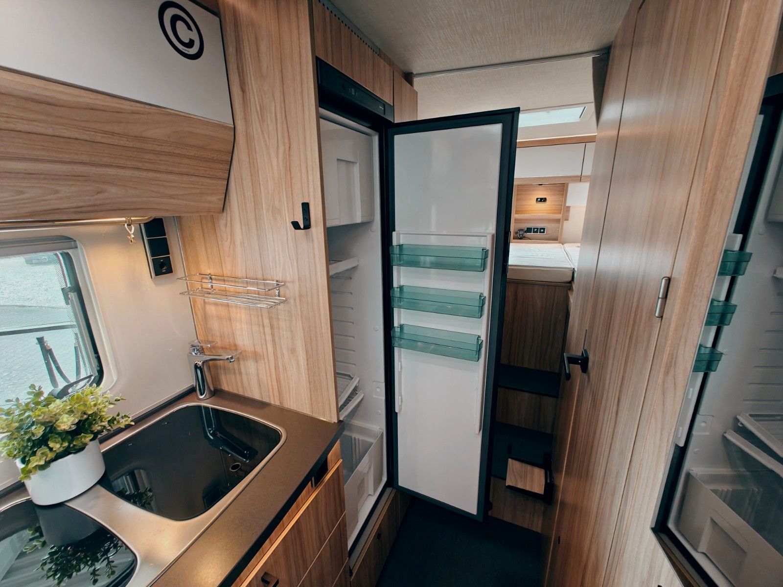 Fahrzeugabbildung HYMER / ERIBA / HYMERCAR ML - T 580 4x4 RSX - DRAUZZEN®