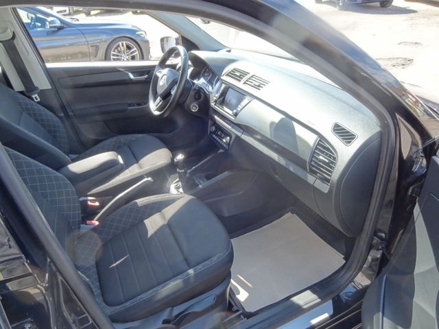 Fahrzeugabbildung Skoda Fabia Combi Style/2.Hd/110PS/SitzH/Pano/Alu/