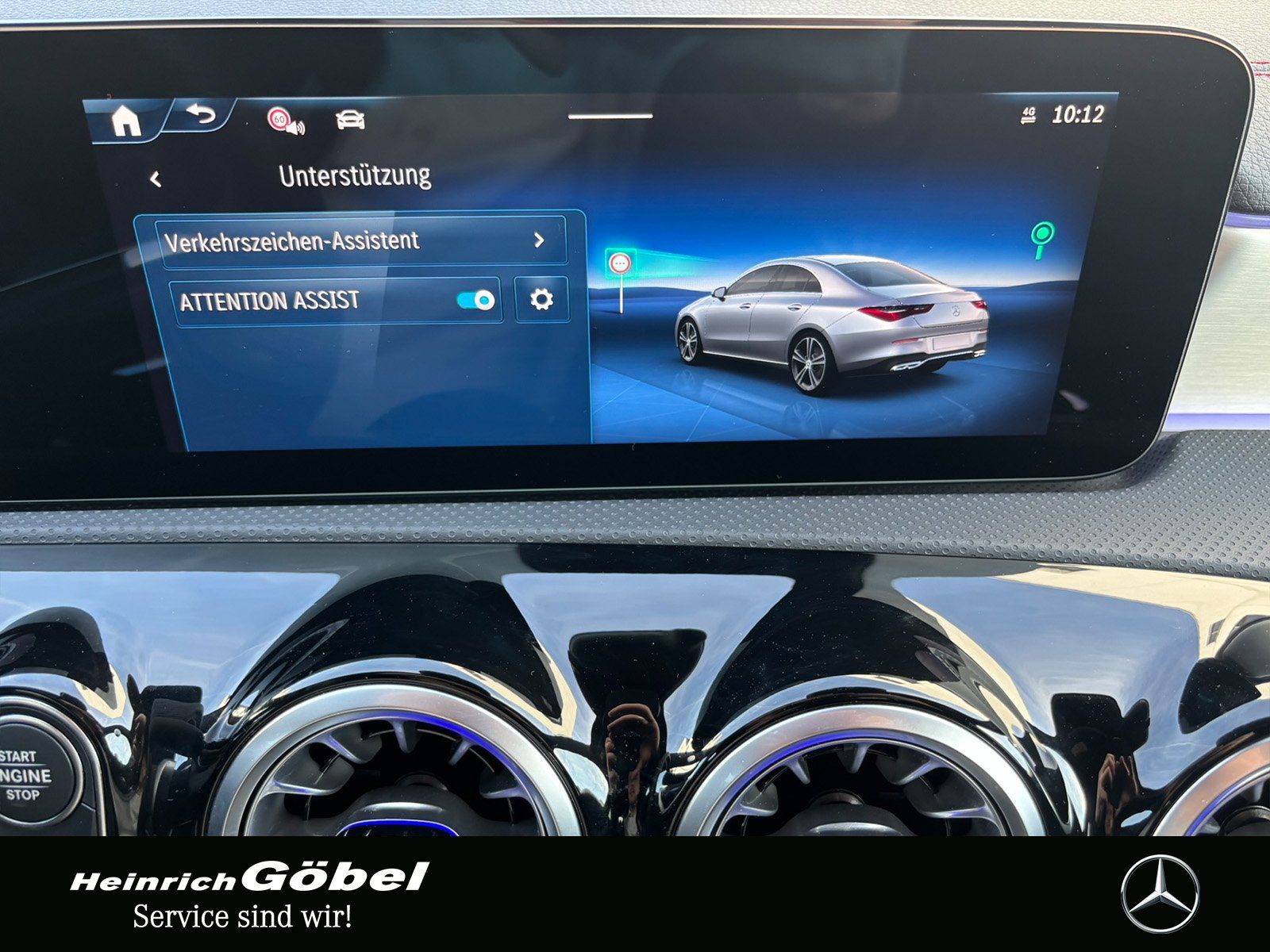 Fahrzeugabbildung Mercedes-Benz CLA 200 AMG*KEYSLESS*APPLE-CARPALY*AMBIENTEBEL
