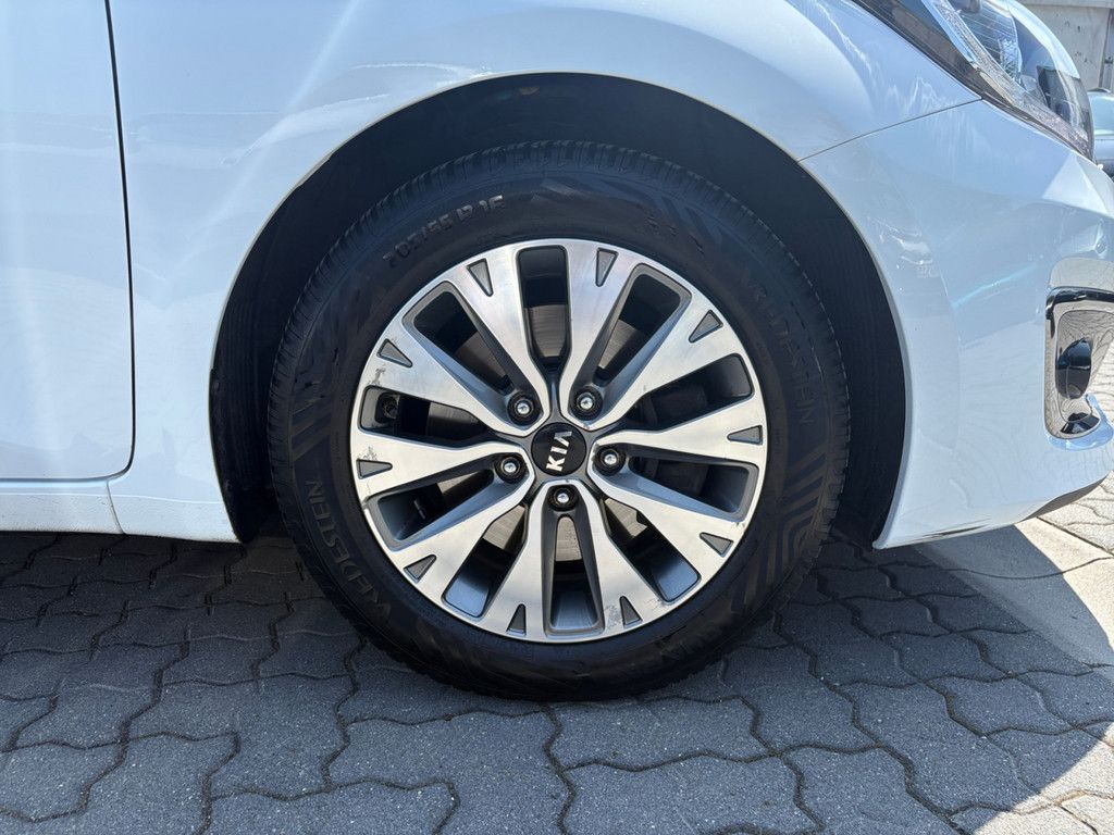 Fahrzeugabbildung Kia CEED GDI 1.6 Sportswagon