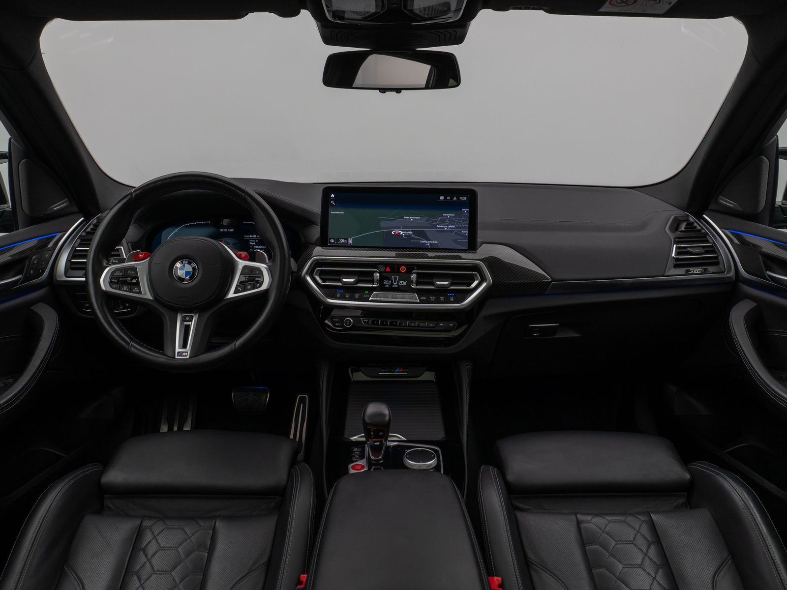 Fahrzeugabbildung BMW X3 M Competition Panorama Laser 360° HUD H/K AHK