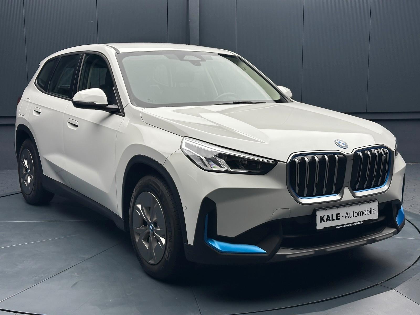 BMW iX1 xDrive30 *NAVI*KAMERA*Sitzhzg*Alexa*, миниатюра 7