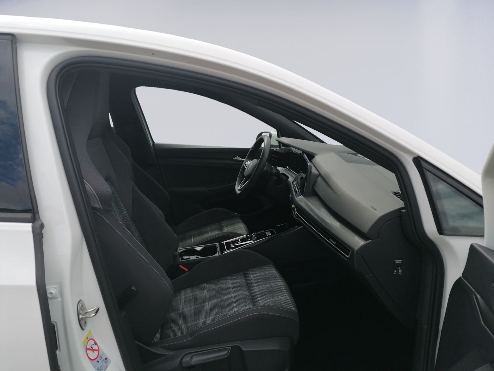 Golf VIII GTD DSG PANO+KAMERA+AHK