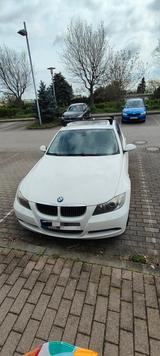 BMW 330xi - E90 N52B30 258PS - BMW 330: 330xi
